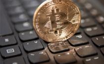 Bitcoin ieguves metodes - darbības princips, kā sākt pelnīt kriptovalūtu un nepieciešamais aprīkojums